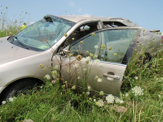 MVC, Hwy 20 & Lone Pine Rd. August 6, 2010